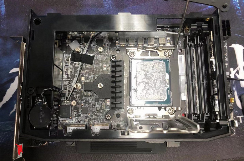 Мини-ПК Intel NUC 12 Extreme будет рассчитан на процессоры в исполнении LGA1700